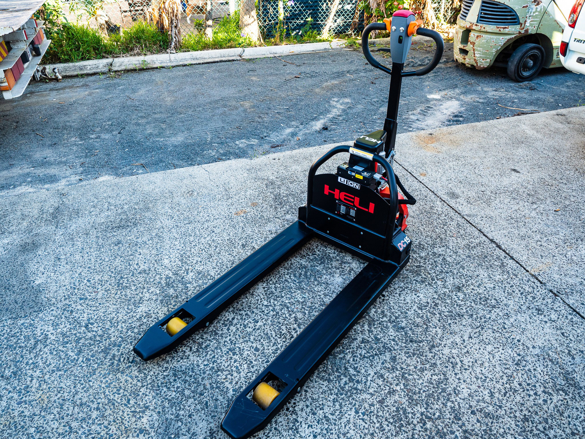 Heli Electric Pallet Jack (CBD15JDLI) Northcoast Forktrucks