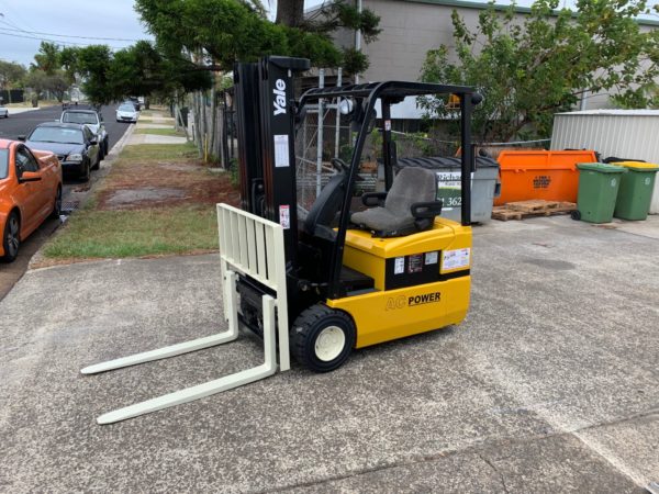 Yale ERP030 3 Wheel Electric Forklift 1