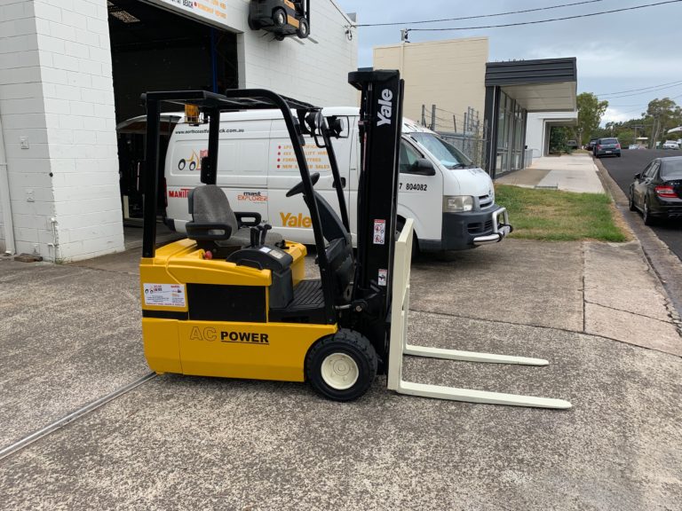 Yale ERP030 3 Wheel Electric Forklift Northcoast Forktrucks
